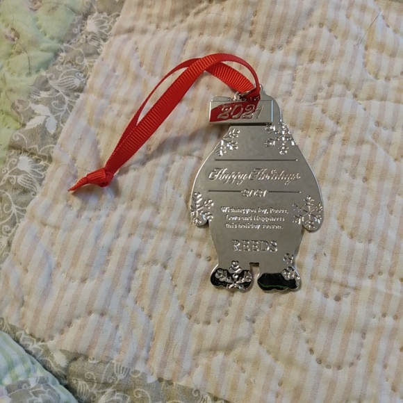 Reeds Jewelers 2021 Limited Edition Christmas Holiday Ornament - Picture 1 of 4